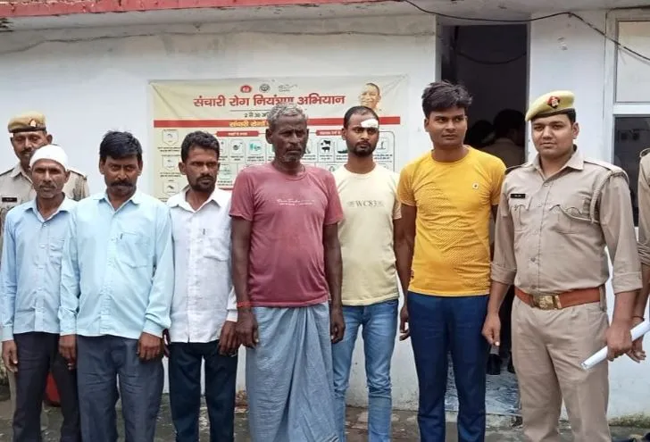 पीलीभीत:  मौजूदा और पूर्व प्रधान समेत 30 पर बलवा की रिपोर्ट, 11 गिरफ्तार