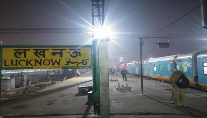लखनऊ: छठ पूजा पर सफर में राहत देंगी स्पेशल ट्रेन, जानिये क्या है समय सारिणी