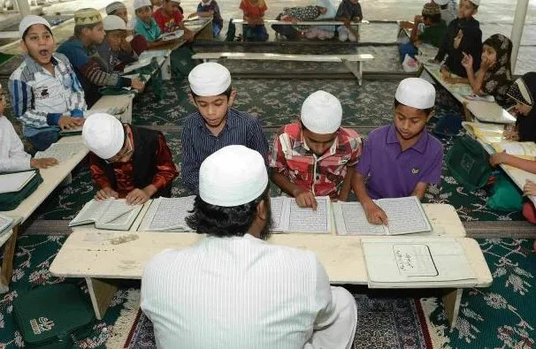 बरेली: जिले में गैर मान्यता प्राप्त चल रहे 131 मदरसे, शासन को रिपोर्ट भेजने की तैयारी