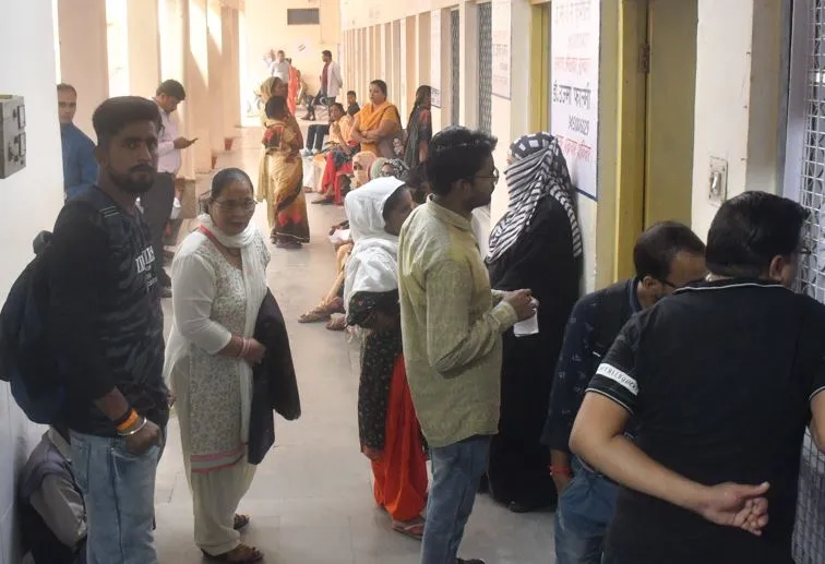 बरेली: राजकीय आयुर्वेदिक कॉलेज में डॉक्टरों का टोटा, व्यवस्थाएं प्रभावित