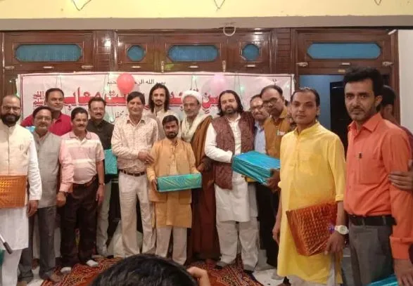 बरेली: पुराना शहर में जश्न-ए-रिसालत का आयोजन, शायरों ने पढ़े कलाम