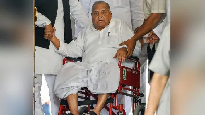 नाजुक है मुलायम सिंह की तबियत, जीवनरक्षक दवाओं पर हैं निर्भर