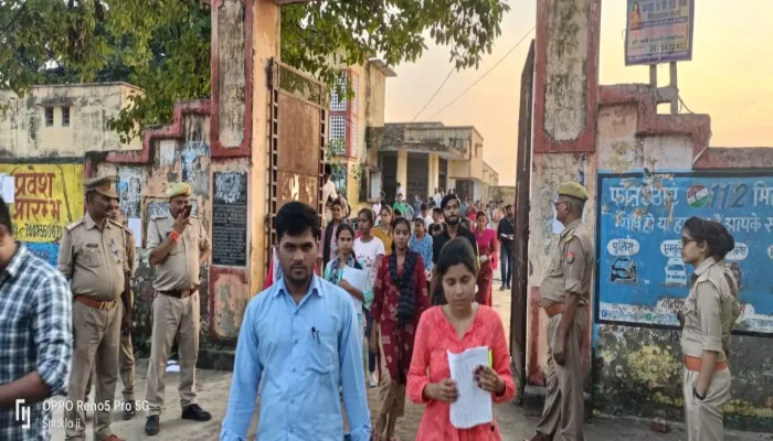 बाराबंकी: साढ़े तीन हजार से अधिक परीक्षार्थियों ने पीईटी एग्जाम से किया किनारा