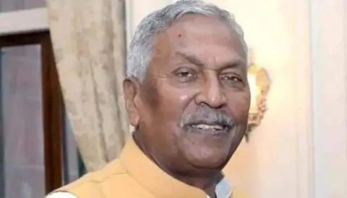 लखनऊ: बिहार के राज्यपाल फागू चौहान ने की सीएम योगी से मुलाकात