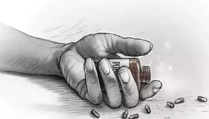 बांदा: कर्ज से परेशान किसान ने खाया जहर, मौत