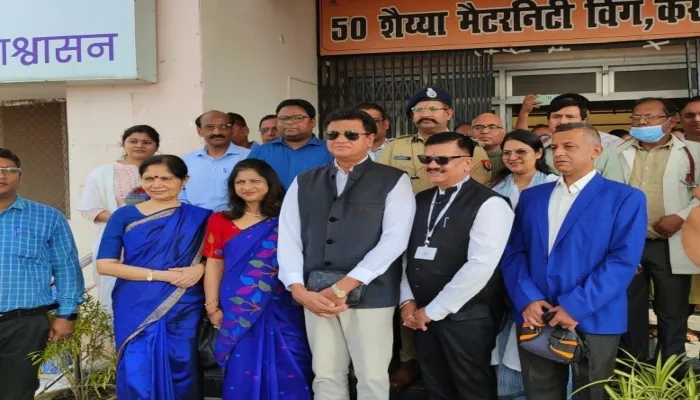 जनपद भ्रमण पर आया आठ देशों के राजदूतों का शिष्ट मण्डल, अस्पताल, विद्यालय, आंगनबाड़ी केंद्र का किया निरीक्षण