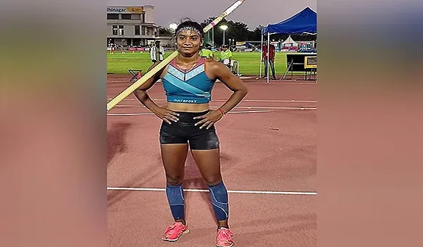 National Games 2022 : मीना पॉलराज का पोल वॉल्ट प्रतियोगिता में कमाल, तोड़ा आठ साल पुराना रिकॉर्ड