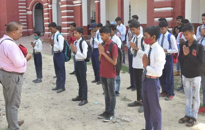 लखनऊ में 12वीं तक स्कूल बंद, डीएम का आदेश जारी