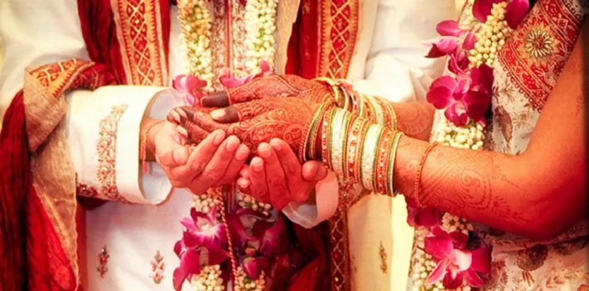 अलीगढ़: मुंबई में मिली प्रेमी संग फरार एएमयू छात्रा, धर्म बदलकर किया निकाह
