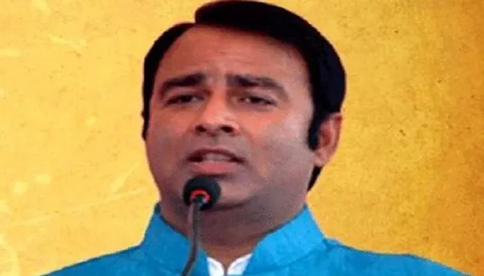 मेरठ: संगीत सोम के बिगड़े बोल, कहा- सत्ता के साथ भविष्य में शस्त्र की भी पड़ेगी जरूरत