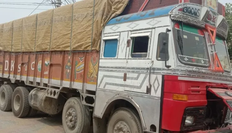 बलिया: सख्त हुआ परिवहन विभाग, ओवरलोड में 144 वाहनों का चालान