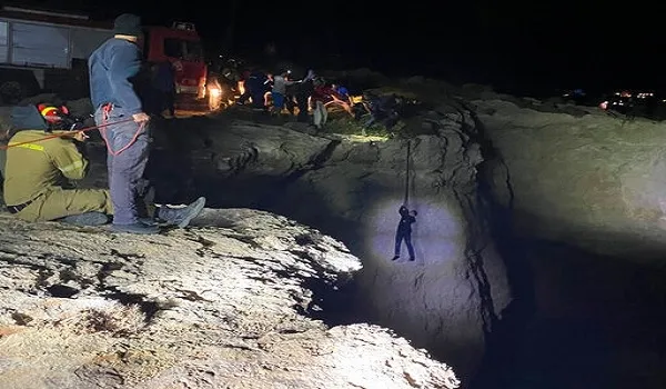 यूनान में चट्टानों से टकराकर दो नौकाएं डूबीं, 15 लोगों की मौत, बचाव अभियान जारी