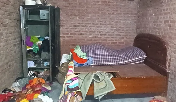 संभल: डेढ़ लाख की नगदी समेत पांच लाख की चोरी