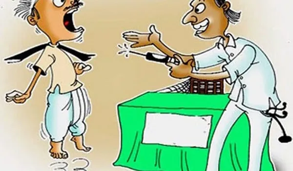 संभल: फर्जी डिग्री डॉक्टरों की दुकानें नहीं हो रहीं बंद