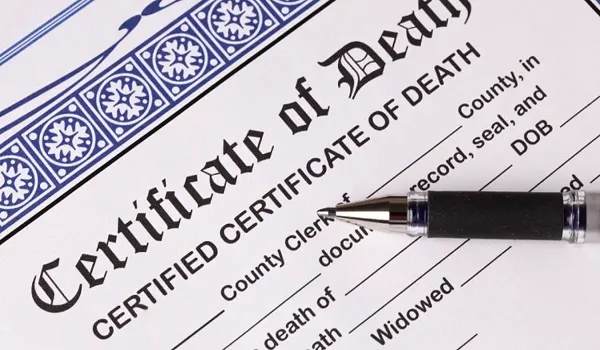 बिजनौर: पंचायत ने जारी किया जिंदा महिला का मृत्यु प्रमाण पत्र, मास्टरमाइंड के खिलाफ पुलिस को दी तहरीर