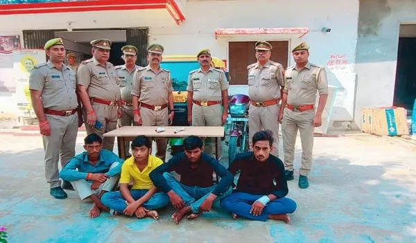 अमरोहा : टैंपों लूट का खुलासा, चार आरोपी गिरफ्तार