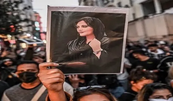 विदेश में बसे ईरानियों ने प्रदर्शनों के प्रति दिखाई एकजुटता, ईरानी देश के हालात को लेकर चिंतित