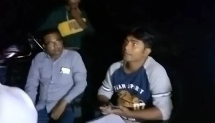 लखीमपुर से बाढ़ में बहकर आए मवेशी बहराइच में मृत मिले, लेखपाल ने गांव पहुंचकर किया सर्वे