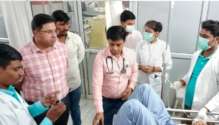 गोरखपुर में मूर्ति विसर्जन के जुलूस में मनबढ़ों ने युवक को मारी गोली, हालत गम्भीर