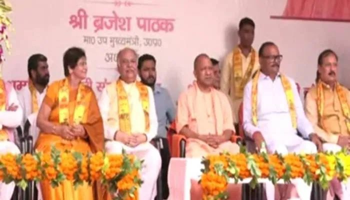 महर्षि वाल्मीकि ने ही हम सबको भगवान राम के साथ साक्षात्कार कराया: सीएम योगी