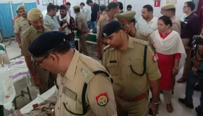 डिप्टी सीएम बृजेश पाठक के काफिले की गाड़ियां आपस में भिड़ीं, चार पुलिसकर्मी घायल