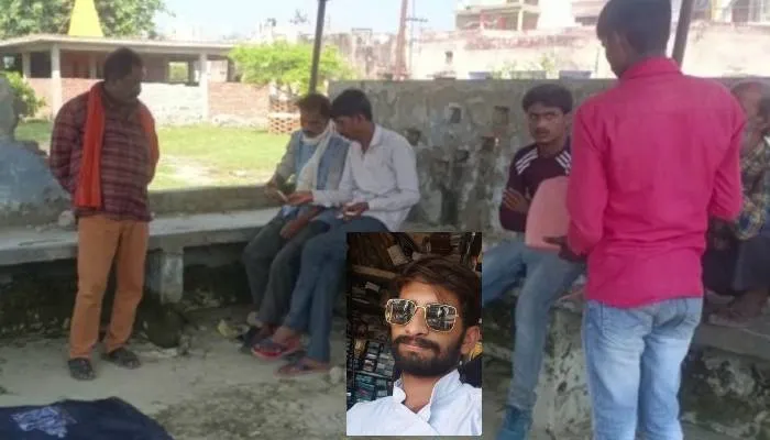 हरदोई: पिकअप की टक्कर से बाइक सवार मामा-भांजे की मौत, मामी घायल