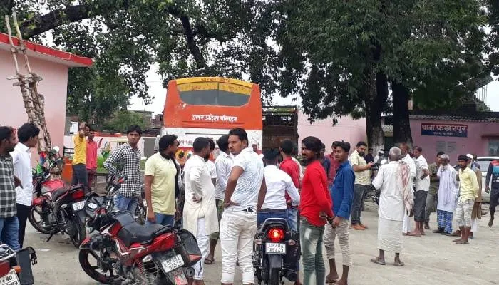 बहराइच: नबी के साथ समुदाय विशेष की महिलाओं पर युवक ने की अभद्र टिप्पणी, केस दर्ज