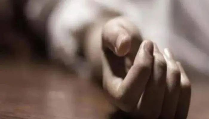 लखनऊ: नाले में मिला लहूलुहान युवक का शव, पुलिस ने जताई हत्या की आशंका