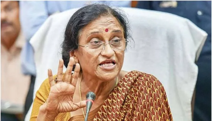 अयोध्या: गीता पर बयान देने वाले कांग्रेस नेता पर जमकर बरसीं रीता बहुगुणा जोशी
