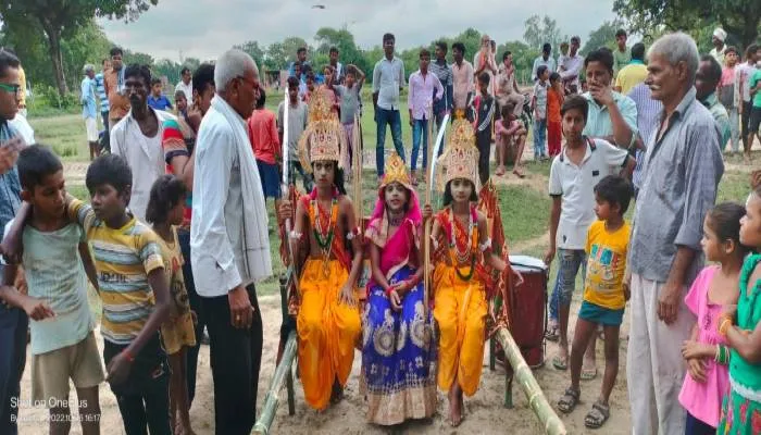 रायबरेली: सीताहरण का हुआ मंचन, उमड़ी भीड़