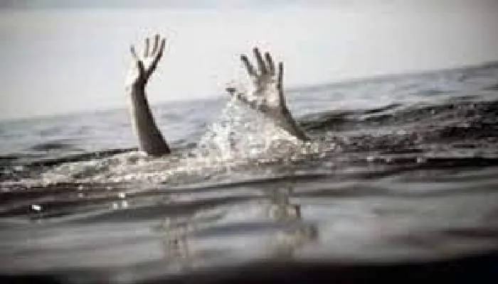 अयोध्या: अमृत सरोवर में नहाने उतरे तीन बच्चे डूबे, दो की मौत