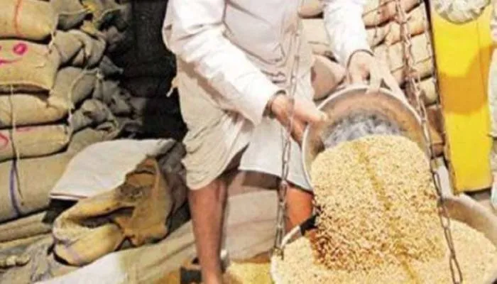 इटावा: सरकारी राशन की दुकानों पर 12 अक्टूबर तक होगा खाद्यान्न वितरण