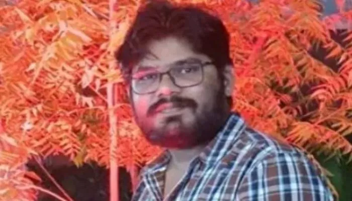 बहराइच: डीएम के ड्राइवर का बेटा बना एसडीएम, पीसीएस परिणाम में मिली 40वीं रैंक