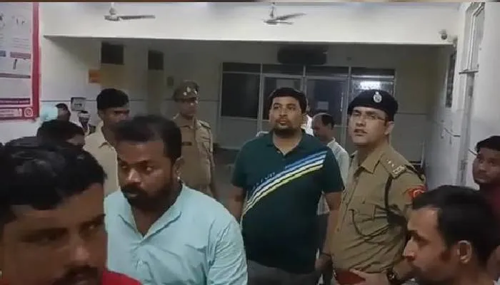चित्रकूट: श्रद्धालुओं से भरी ट्रैक्टर-ट्रॉली पलटी, एक की मौत कई घायल