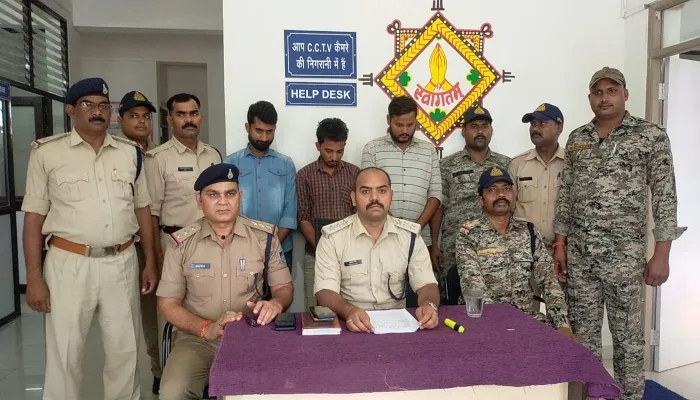 चित्रकूट: फ्रॉड डॉक्यूमेंट से खरीदे थे सात वाहन, एमपी पुलिस ने तीन को किया गिरफ्तार