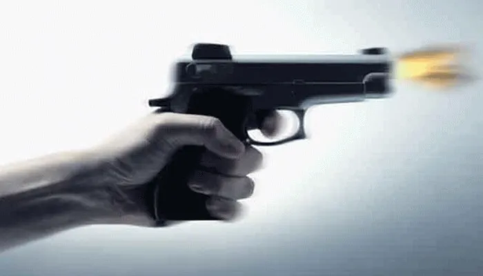 रुद्रपुर: कार सवार युवकों ने झोंका फायर, पुलिस जांच में जुटी