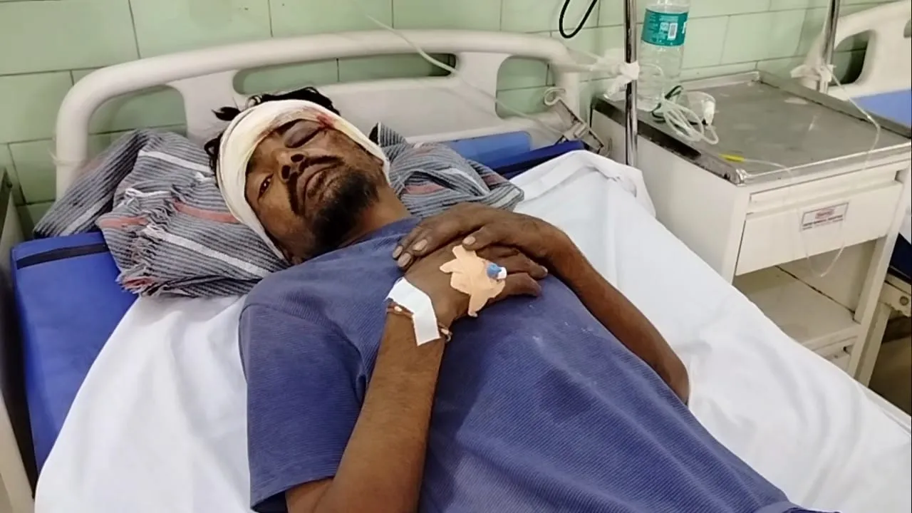 बरेली: तेज रफ्तार बस ने युवक को मारी टक्कर, हालत गंभीर