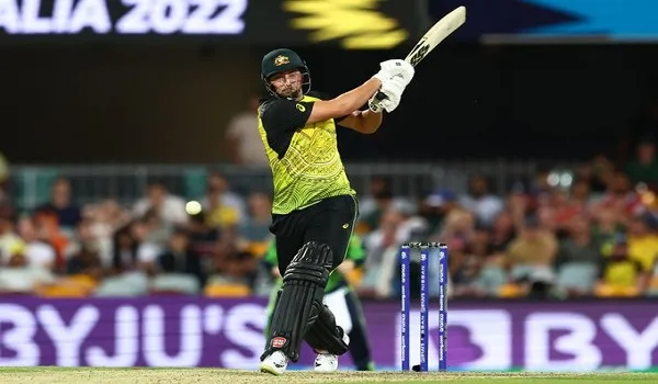 AUS vs IRE T20 WC : एरोन फिंच का अर्धशतक, ऑस्ट्रेलिया ने बनाए पांच विकेट पर 179 रन