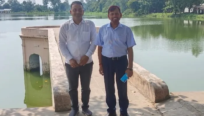 अयोध्या: भरतकुंड में लिया दीपोत्सव की तैयारियों का जायजा