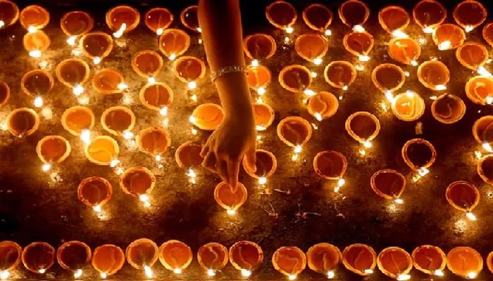 UPSTDC लाया अयोध्या दीपोत्सव-2025 के लिये एक दिवसीय यात्रा पैकेज, मिलेंगी ये सुविधाएं