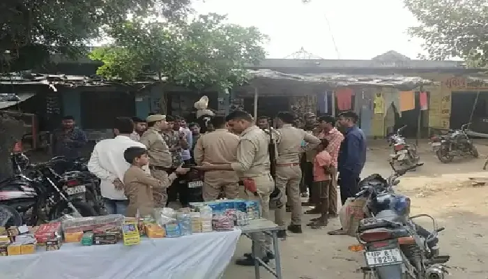 अलीगढ़ : एक रात तीन दुकानों से लाखों की नकदी चोरी