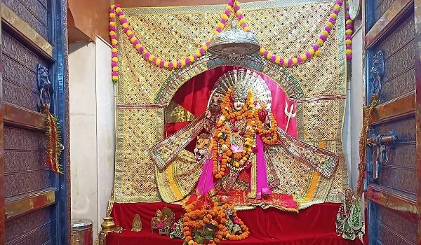 मुरादाबाद : 1959 में गुरुचरण जी ने कराई थी दुर्गा भवन मंदिर की स्थापना, पूरी होती है भक्तों की मन्नत