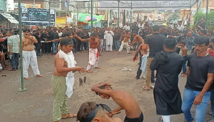 आठ रबीउल अव्वल : आंसुओं के साथ पेश किया लहू का नजराना