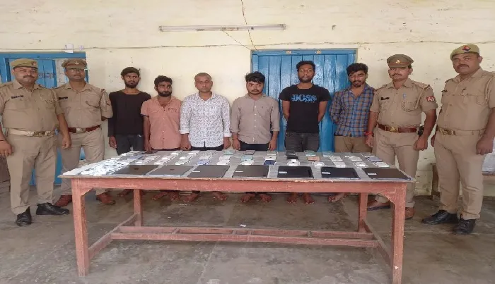 पर्दाफाश : ऑनलाइन मोबाइल और टैबलेट बुक करा हड़पे 40 लाख