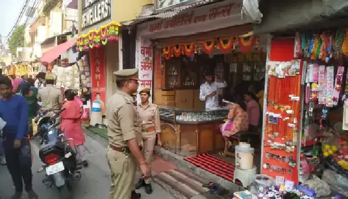 एक्शन मोड में पुलिस : सड़क पर पटाखा फोड़ने पर की जाएगी कार्रवाई, उपद्रवियों की होगी जग हंसाई