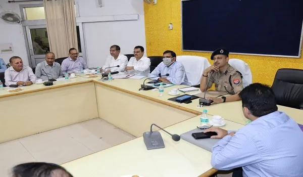 मुरादाबाद : प्राथमिकता पर करें उद्यमियों की समस्याओं का निस्तारण-मंडलायुक्त