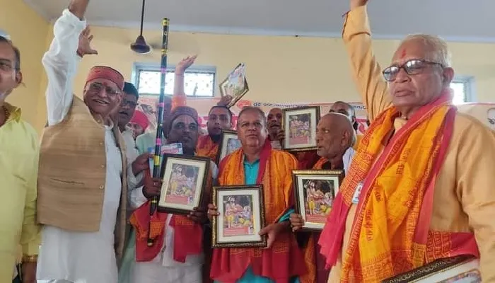 महासम्मेलन : आर्थिक आधार पर आरक्षण न लागू होने तक सभी चुनाव में नोटा दबायेगा ब्राह्मण