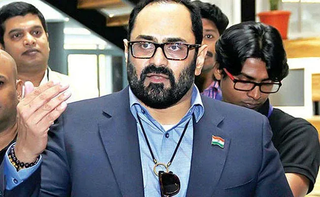 IT नियमों से सोशल मीडिया मंचों का गलत सूचना पर कार्रवाई का दायित्व बढ़ा: चंद्रशेखर