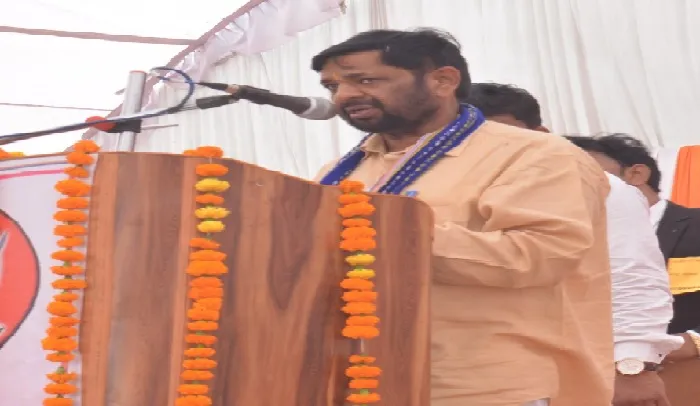 बीजेपी सांसद बोले, अंबेडकर के सिद्धांतों से मायावती ने किया किनारा