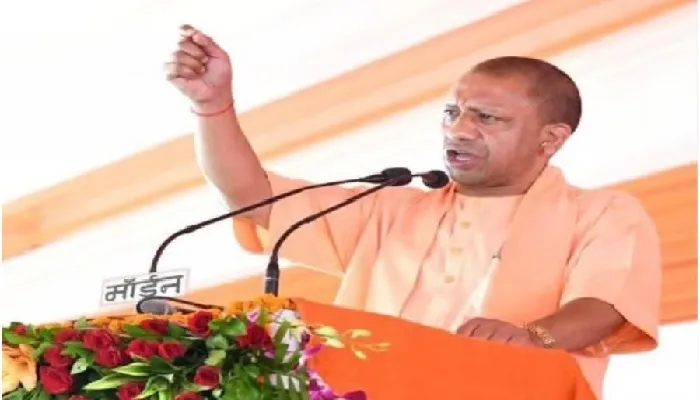 सीएम ने बताई खासियत : यूपी में अपराधी जेल गए या फिर मार गिराए गए